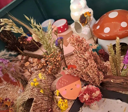 Beautifully crafted bloom boxes filled with dried flowers and natural forage, offering small pets a vibrant and enriching foraging experience